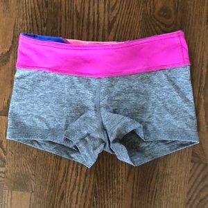Kids ivivva workout grey shorts